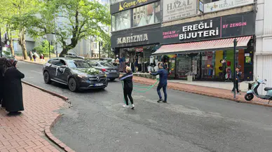 Zonguldak'ta sıra dışı olay : Düğün konvoyunun önünü zincirli halatla kestiler