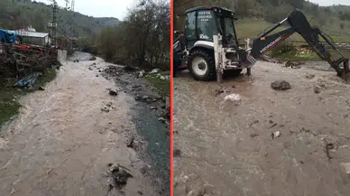 Kastamonu'da sağanak ve dolu yağışı : Köy yolları suyla kaplandı