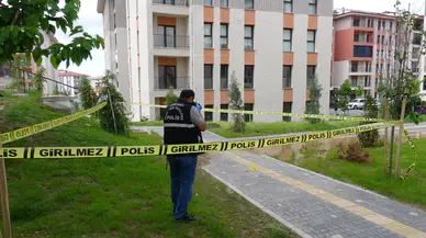 Malatya Yeşilyurt'ta site içerisinde hareketsiz bulunan şahıs öldü