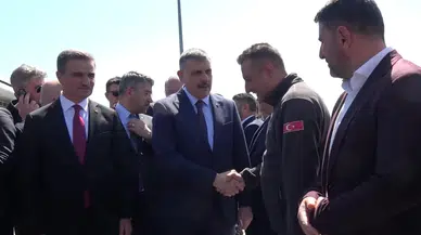 Bakan Çiftçi, Erzurum'da yoğun temaslarda bulundu