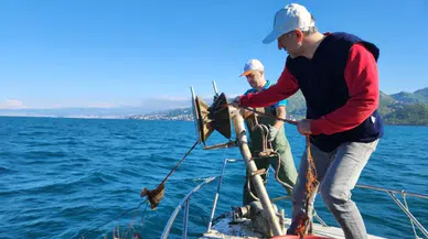 Trabzon'da kalkan balığı av yasağı denetimi : 3 bin metre ağa el konuldu