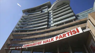 CHP MYK, Özgür Özel başkanlığında toplandı