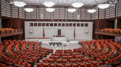 Özgür Özel ve Keskin Bayındır hakkında dokunulmazlık dosyası TBMM’ye sevk edildi