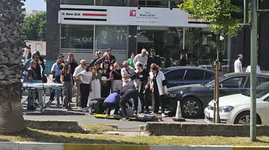 Antalya'da yaya yolunu kullanan 3 tekerli motosiklet ile otomobil çarpıştı : 1 yaralı