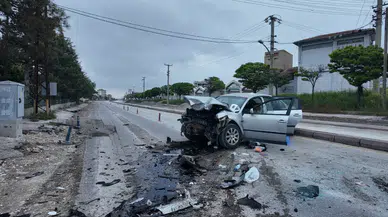 Niğde'de iki otomobil çarpıştı: 2 ölü