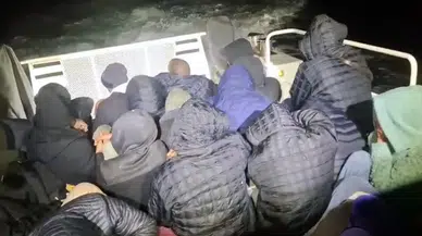 Muğla Milas açıklarında lastik botta 28 göçmen yakalandı