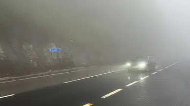 Bolu Dağı geçişinde sis etkili oldu : Görüş mesafesi düştü