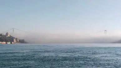 İstanbul Boğazı'nda yoğun sis etkili oldu