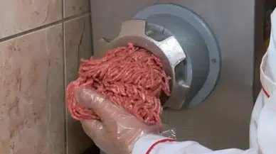 Yetkisiz ve hijyensiz kıyma çekene 79 bin 161 lira ceza