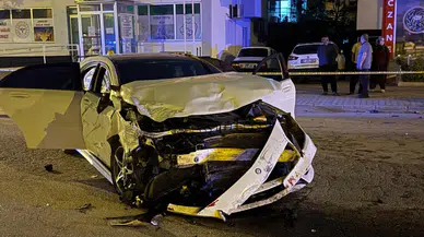 Adana'da zincirleme trafik kazası : 1 ölü, 4 yaralı