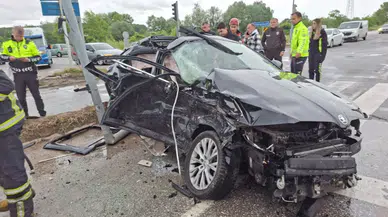 Sakarya'da zincirleme kaza : 4'ü ağır 6 kişi yaralandı