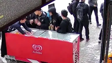 Adana'da dondurma çalan öğrenciler kameraya yakalandı