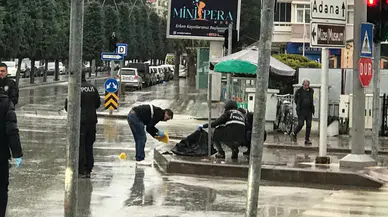 Konya'da kuyumcu soygunu : 4 şüpheliyi arama çalışmaları sürüyor