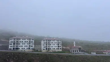 Kayseri'de sis : Bazı evler görünmedi