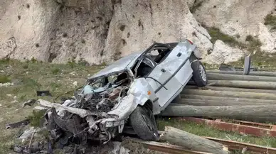 Bitlis'te otomobil 100 metrelik uçuruma uçtu : 1 ölü