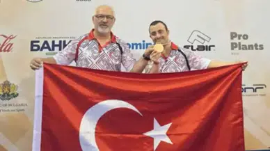 İzmirli Alper Öztürk dünya şampiyonasında 7 altın madalya kazandı