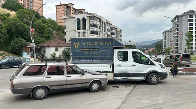 Karabük'te otomobil ve kamyonet çarpıştı, 1 kişi yaralandı