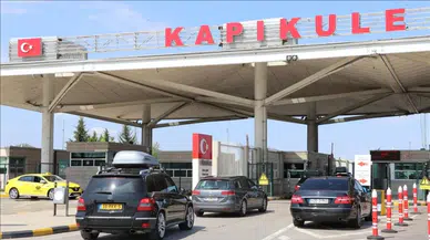 Kurban Bayramı dönüşü gümrük kapılarında tarihi rekor kırıldı