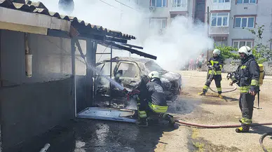 Tekirdağ Muratlı'da yangın : Otomobil kullanılamaz halde