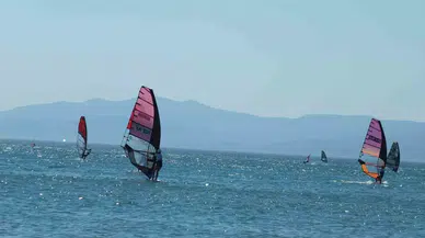 Balıkesir'de Windsurf Ligi heyecanı başladı