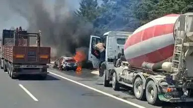 TEM Otoyolu Kumburgaz yolunda yangın : Araç kullanılamaz hale geldi