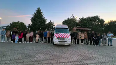 Çanakkale'de 33 kaçak göçmen ve 2 organizatör yakalandı