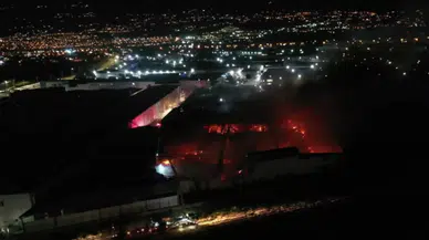 Kahramanmaraş'ta tekstil fabrikasında yangında hasar belli oldu