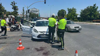 Balıkesir'de otomobil ve motosiklet çarpıştı, bir kişi yaralandı