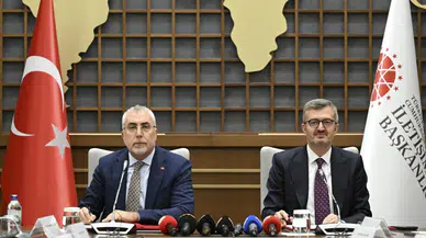 Bakan Işıkhan ve Başkan Duran, İŞKUR-Basın İlan Kurumu Töreni'nde