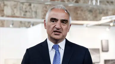 Bakan Ersoy'dan karne alan öğrencilere tebrik mesajı