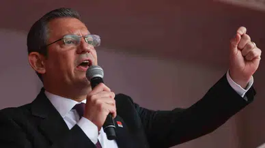 Özgür Özel parti isminden vazgeçti
