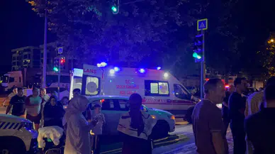 Bursa'da aileler arası bıçaklı kavga : 1'i ağır, 3 yaralı