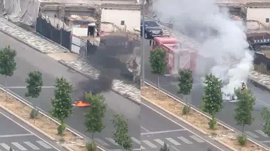 Diyarbakır'da motosiklet alev alev yandı