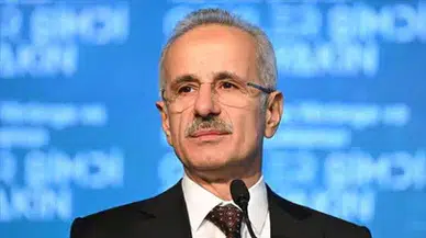 Bakan Uraloğlu İnşaat Zirvesi 2026'da konuştu : Altyapıda yapay zeka ve 5G dönemi