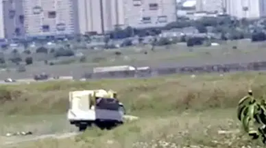 Avcılar’da boş araziye atık döküp yakan şoföre 50 bin lira ceza