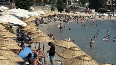 Bodrum'da yaz hareketliliği : Okulların tatil olmasıyla sahillerde yoğunluk