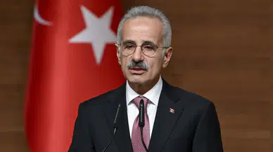 Bakan Uraloğlu'dan basın mensuplarına açıklamalar