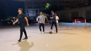 Bursa'da parktaki gençlere pompalı tüfekle saldırı : 10 kişi yaralandı