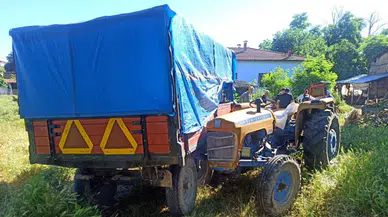 Bursa'da römorku kopan traktörün altında kalan sürücü ağır yaralandı