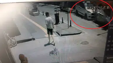 Antalya Manavgat'ta trafik ışıklarında kaza : Yaralanan olmadı