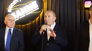 CHP İstanbul İl Başkanlığı üye katılım töreni düzenledi : Gürsel Tekin yeni üyelere rozet taktı