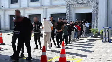 Kocaeli merkezli fuhuş operasyonu : 14 tutuklama