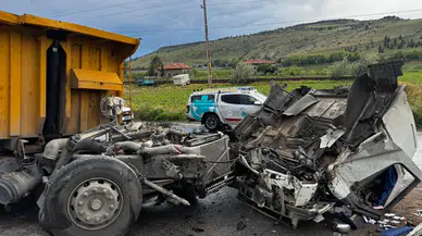 Kayseri'de hemzemin geçitte kaza : 2 yaralı