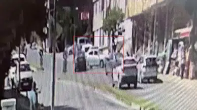 Büyükçekmece’de ehliyetsiz sürücü durağa daldı : Otobüs bekleyen vatandaş ağır yaralandı