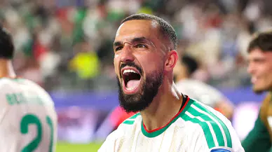 Cezayir, Ürdün karşısında 3 puanı 2 golle aldı