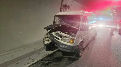Bilecik'te tünelde kaza : 1'ağır 3 kişi yaralandı
