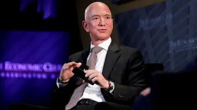 Amazon'un kurucusu Jeff Bezos, Liverpool'a ortak olmak istiyor