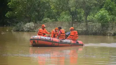 Hindistan Assam'da sel felaketi : Hayatını kaybedenlerin sayısı 47'ye yükseldi