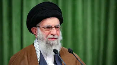 İran'ın eski lideri Ali Hamaney için cenaze namazı kılındı
