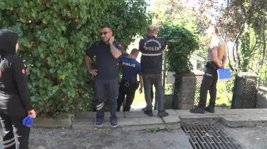 Üsküdar'da feci kaza : Kontrolden çıkan forklift bahçeye uçtu, sürücü öldü